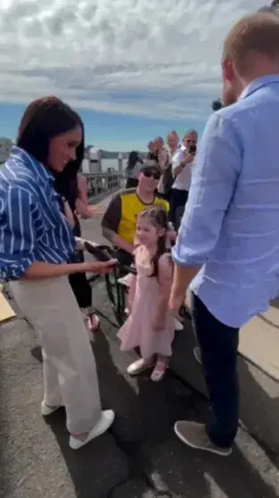 Австралийский вояж Меган и Гарри: хайкинг на фоне скандалов