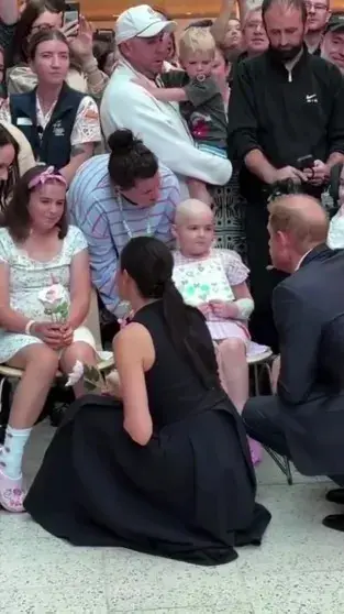 Австралийский вояж Меган и Гарри: хайкинг на фоне скандалов