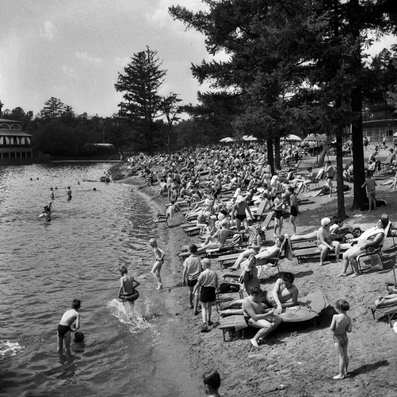 60 лет назад: Москва-1966 в деталях — от КрАЗа на Садовом до бассейна «Москва» с кипятком
