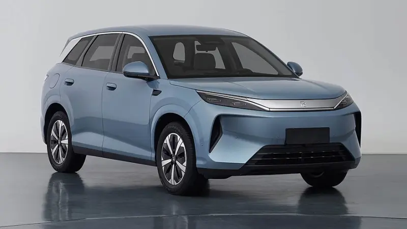 Новый BYD Yuan Plus: больше, мощнее и с новым лицом перед премьерой в Пекине