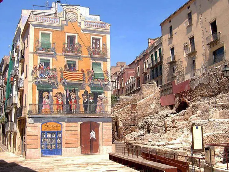 Стены, которые оживают: лучшие примеры мирового стрит-арта