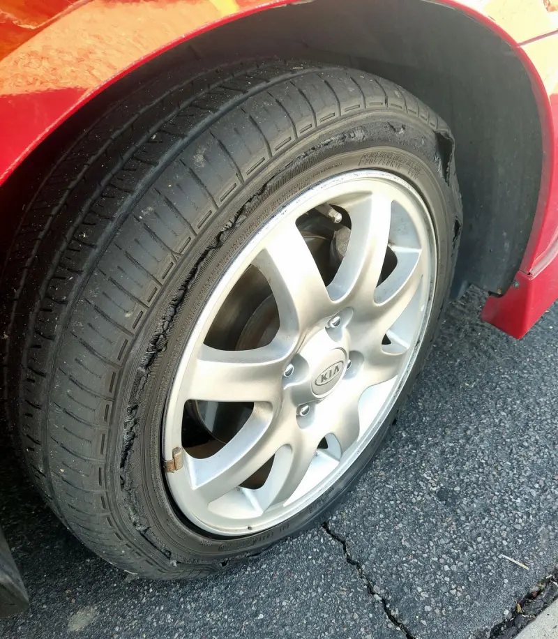 День жестянщика: 27 кадров, когда всё пошло не по плану, но выглядит это забавно