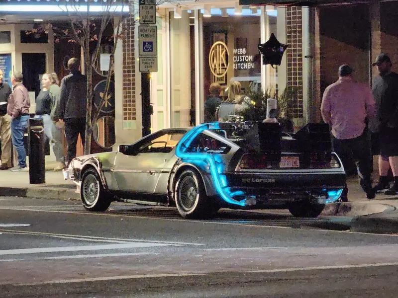 Автомобильный креатив: 25 примеров тюнинга на грани фантастики и безвкусицы