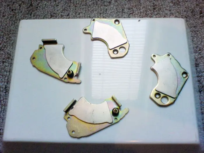 Секрет извлечения: как снять магниты с жесткого диска без повреждений