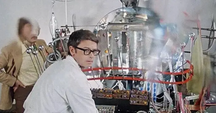 Как скульптор за два дня изобрёл машину времени для Гайдая