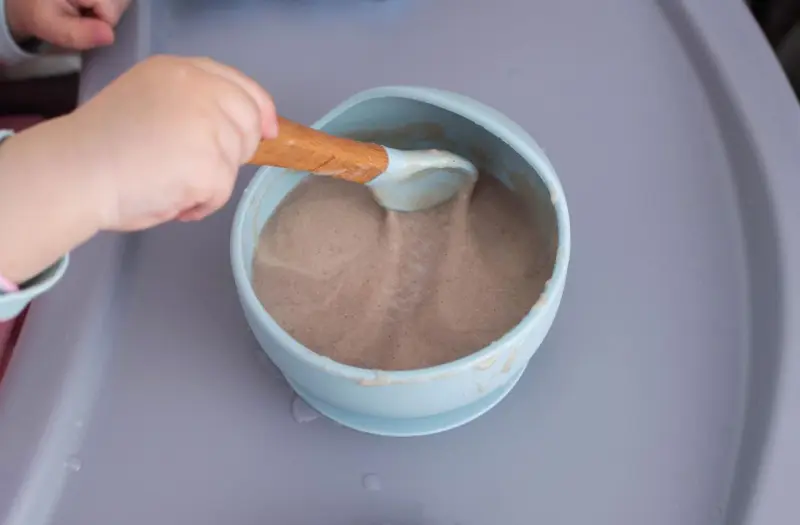 Как правильно вводить кашу в прикорм: подробный гид для родителей