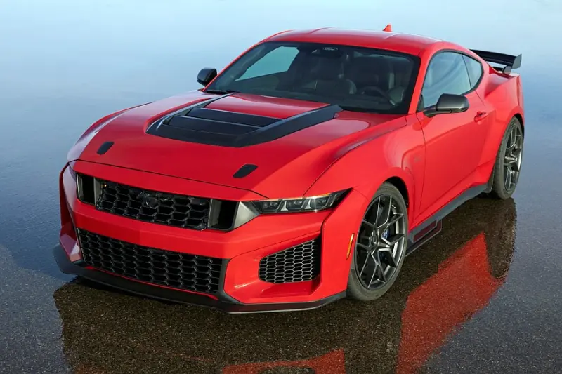 Новый король дорог: Ford Mustang Dark Horse SC с 806 лошадиными силами