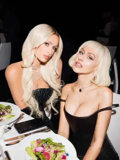 Кристина Агилера стала «надувной куклой»: Поклонники в шоке от её нового образа