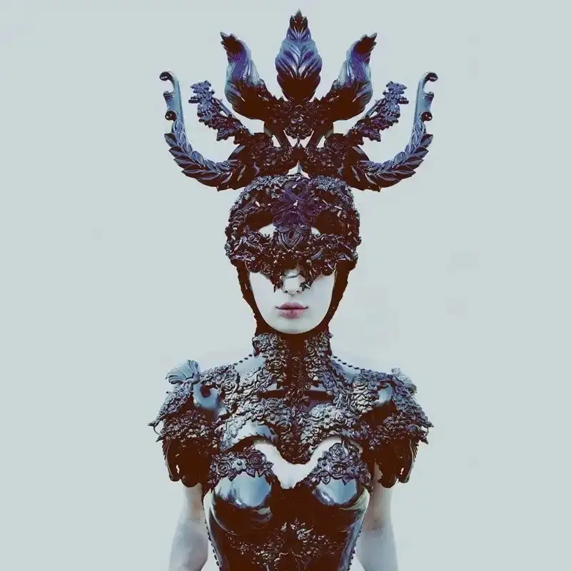 Тёмная сказка в ткани: готические шедевры польской художницы