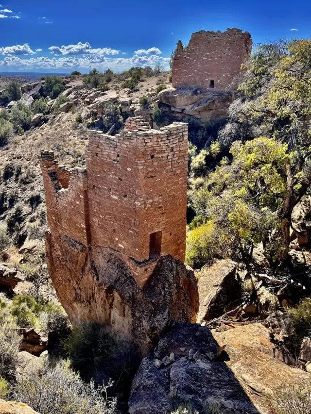 Неожиданные сокровища: 18 загадочных артефактов из глубины веков