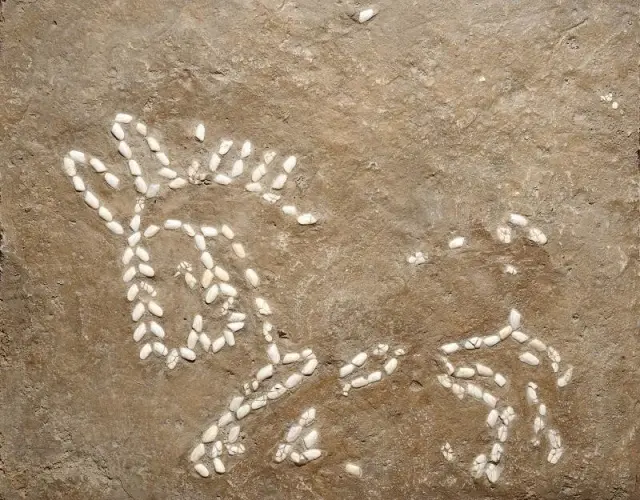 Неожиданные сокровища: 18 загадочных артефактов из глубины веков