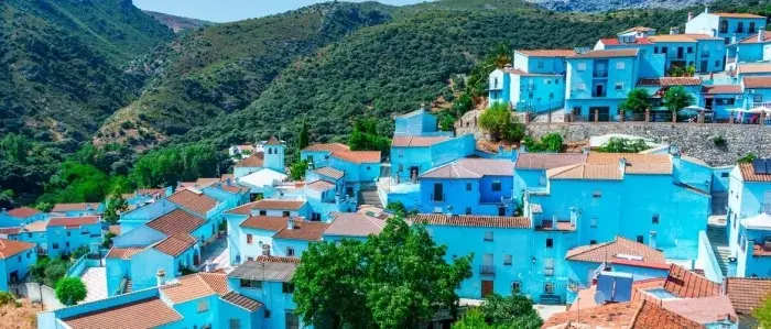 Хускар: Испанская деревня, которая стала городом Смурфиков