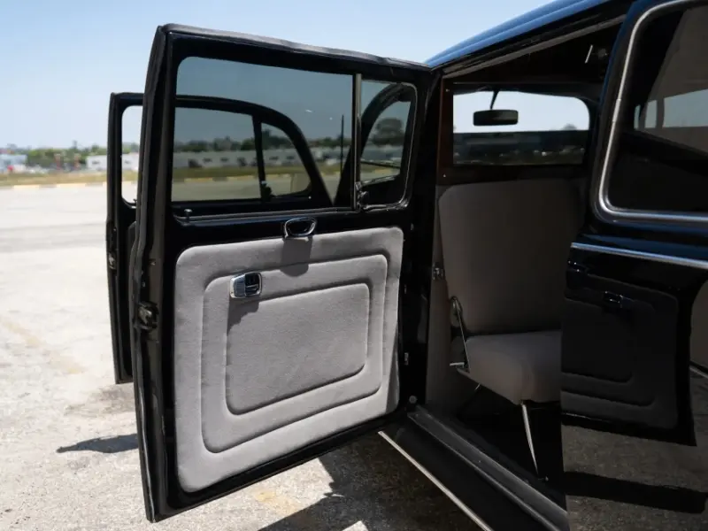 Rollswagen: Самый необычный лимузин на базе Volkswagen Beetle