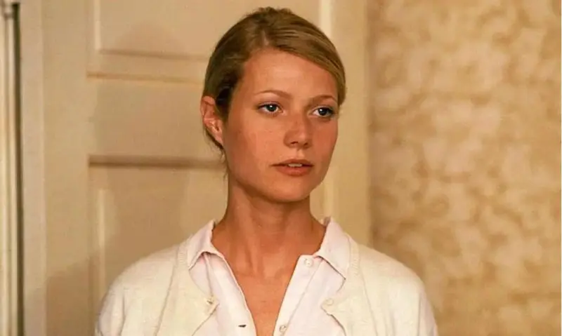 «Она забирала мои вещи»: Невестка рассказала о ворующей свекрови и муже-пособнике