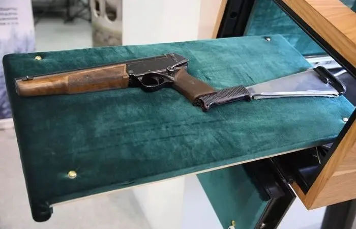 Зачем советским космонавтам выдавали пистолет и как появилось уникальное оружие ТП-82