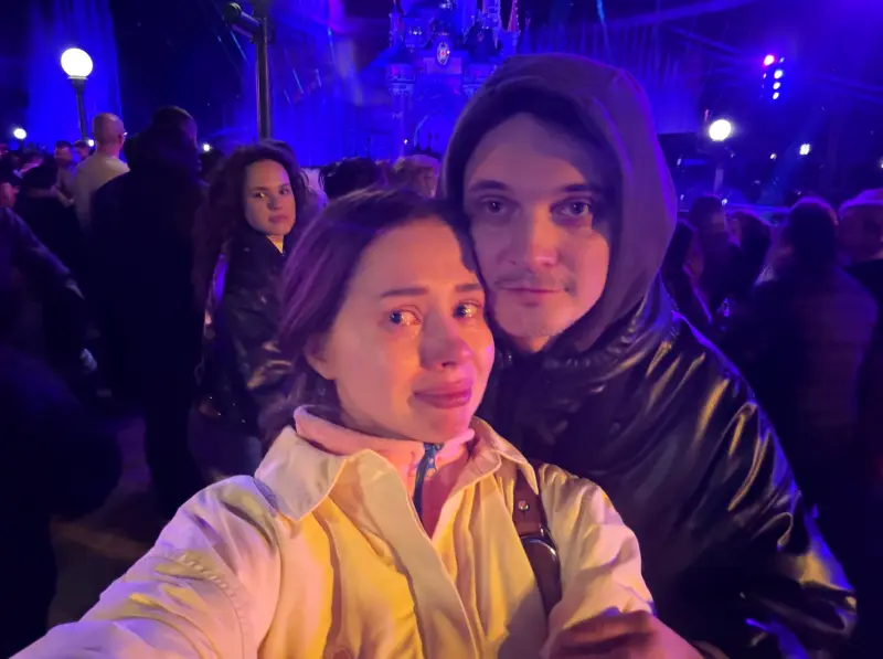 «В детстве не могла об этом даже мечтать»: Олеся Иванченко впервые в Париже и плачет от счастья