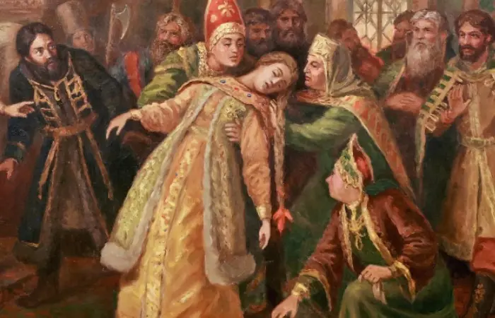 Смотр невест на Руси: как выбирали цариц и какие критерии использовали