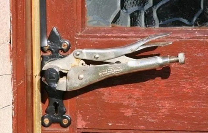 «Я у мамки инженер!»: 23 гениально-безумных лайфхака, которые работают вопреки законам физики