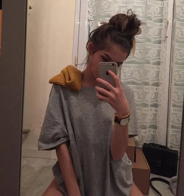 Фронталка не врет: 21 селфи, где девушки знают толк в правильном освещении и мимике