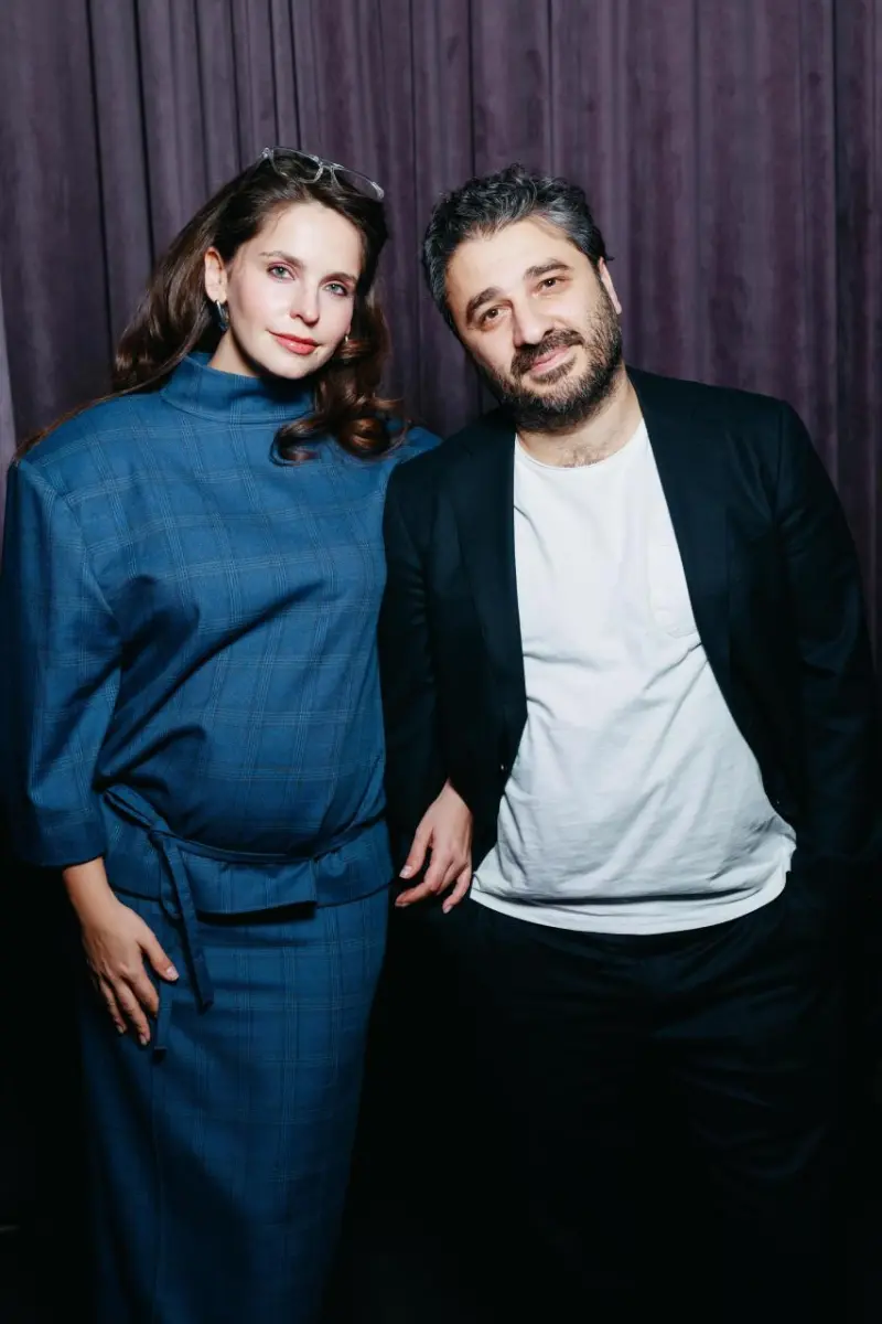 Звездный вечер в Театре на Цветном: анонсы премьер и фото гостей