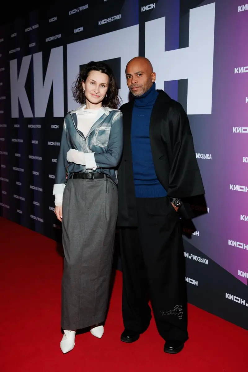 Звездный вечер в Театре на Цветном: анонсы премьер и фото гостей