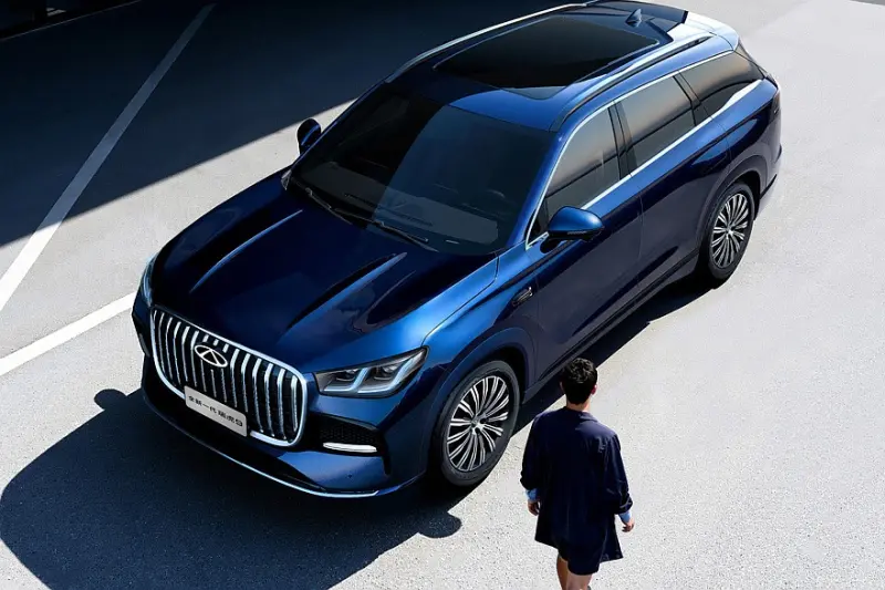 Chery Tiggo 9 после рестайлинга: что изменилось в флагманском кроссовере