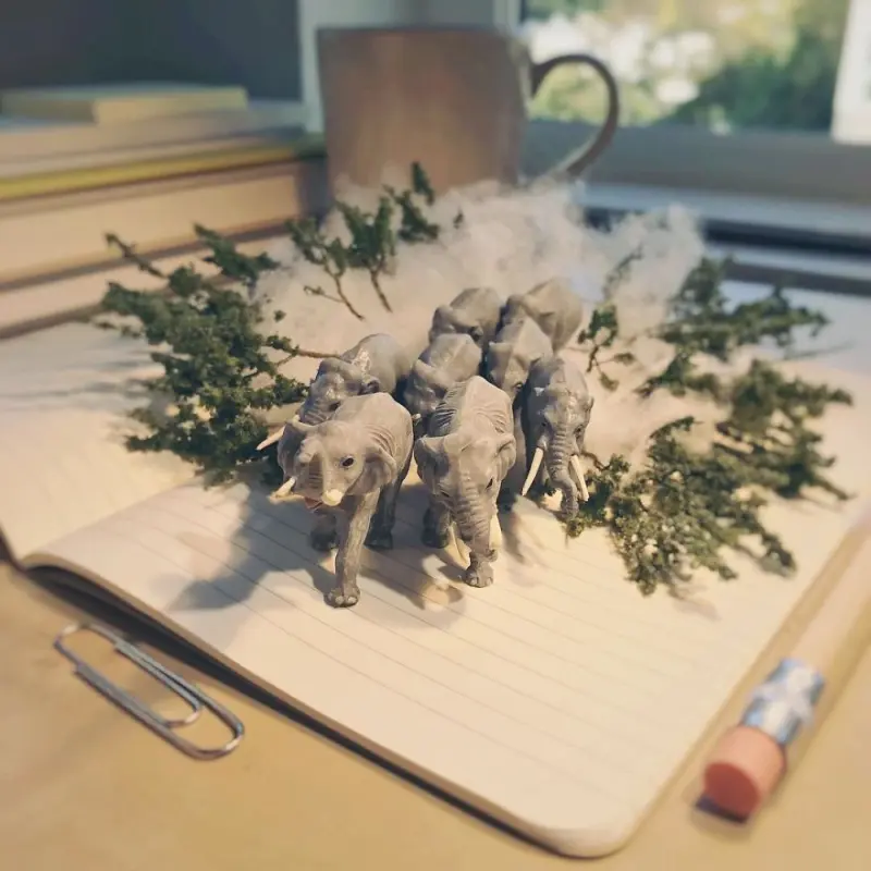 Как победить офисную тоску: 40+ миниатюрных шедевров из канцелярии креатив, миниатюры, офис, фотография, творчество, Деррик Лин, хобби