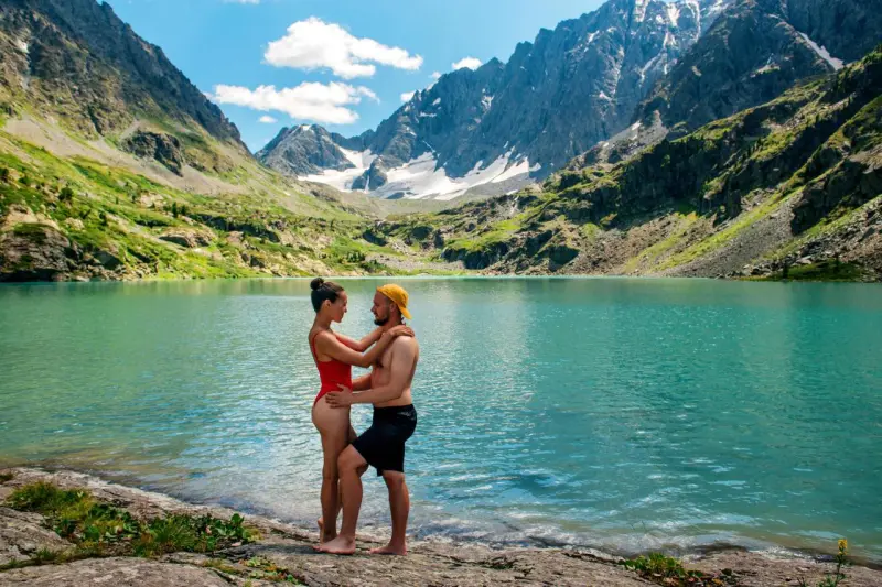 Куда податься на выходные: хилинг, деревенская идиллия или поход с рюкзаком