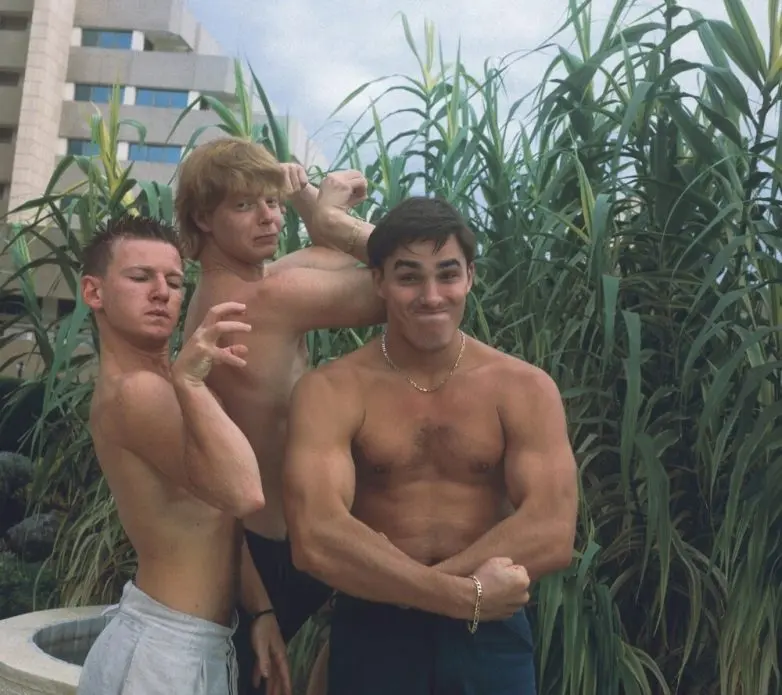 Вспомнить всё: 30 кадров из 90-х, которые вы вряд ли видели 90-е, ностальгия, ретро, фотографии, история, СССР, Россия, культура, Kazantip, Агата Кристи