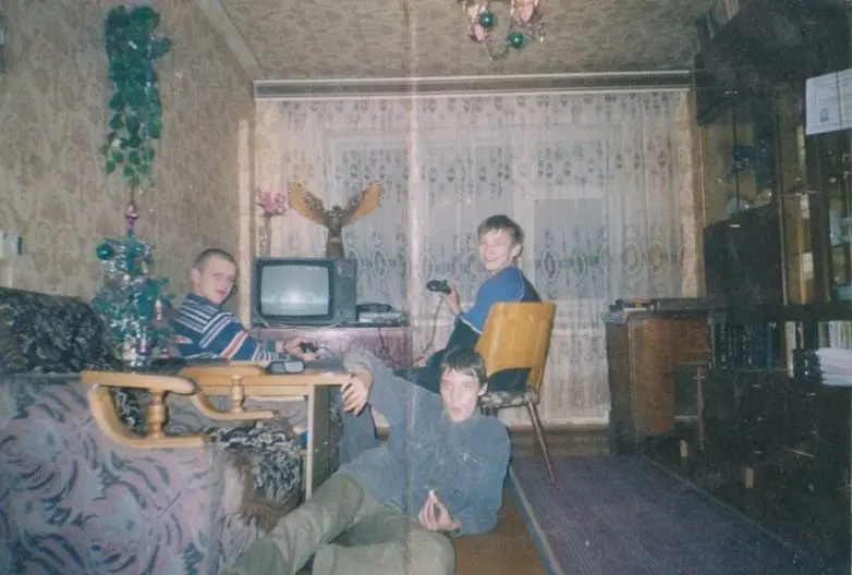 Вспомнить всё: 30 кадров из 90-х, которые вы вряд ли видели 90-е, ностальгия, ретро, фотографии, история, СССР, Россия, культура, Kazantip, Агата Кристи