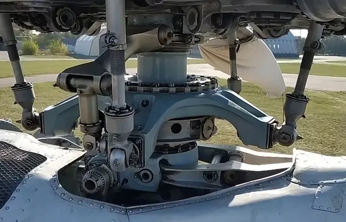 Почему вертолёты не летают так высоко, как самолёты: 3 главные причины вертолет, высота, самолет, аэродинамика, интересные факты, техника