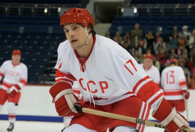 Киноляпы о советской эпохе: что создатели фильмов утаили от зрителей ссср, кино, стрельцов, легенда 17, стиляги, дом солнца, харламов, исторические ошибки, фильмы