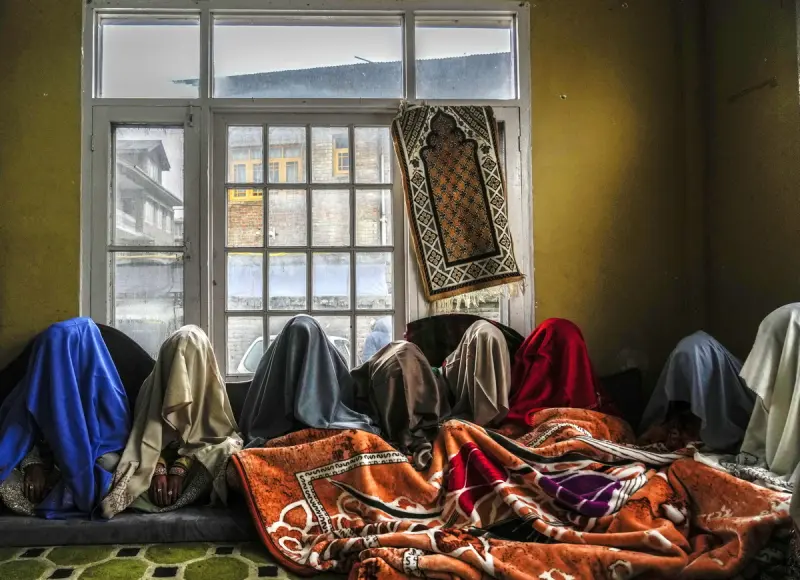 Быт и контрасты: 40 снимков из Индии, которые заставят задуматься Индия, фотографии, жизнь, контрасты, Реутер, Нью-Дели, культура, бедность