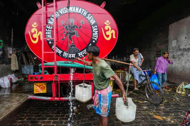 Быт и контрасты: 40 снимков из Индии, которые заставят задуматься Индия, фотографии, жизнь, контрасты, Реутер, Нью-Дели, культура, бедность