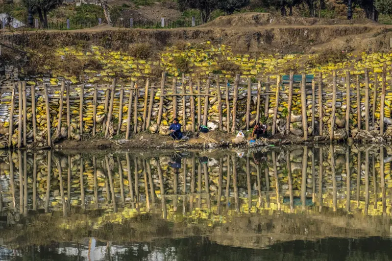 Быт и контрасты: 40 снимков из Индии, которые заставят задуматься Индия, фотографии, жизнь, контрасты, Реутер, Нью-Дели, культура, бедность