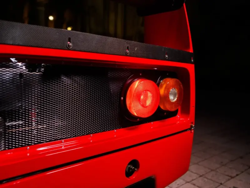 760 сил и тонна веса: почему этот F40 LM стоит как особняк Ferrari, F40, LM, аукцион, суперкар, Микелотто, гонки, рекорд