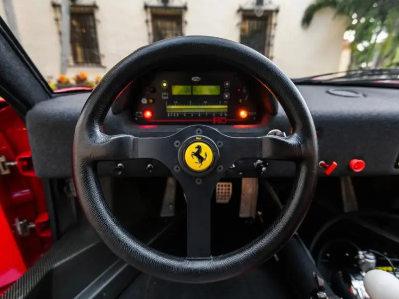 760 сил и тонна веса: почему этот F40 LM стоит как особняк Ferrari, F40, LM, аукцион, суперкар, Микелотто, гонки, рекорд