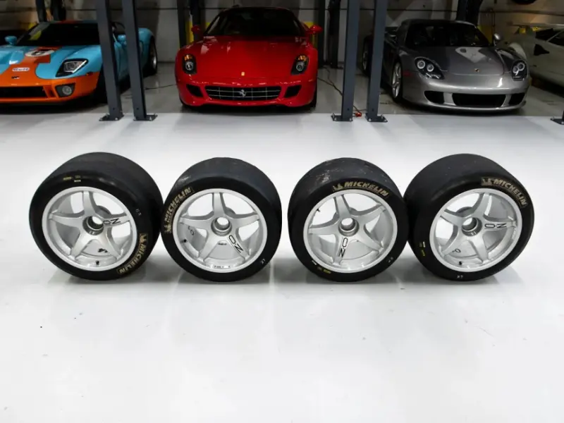 760 сил и тонна веса: почему этот F40 LM стоит как особняк Ferrari, F40, LM, аукцион, суперкар, Микелотто, гонки, рекорд