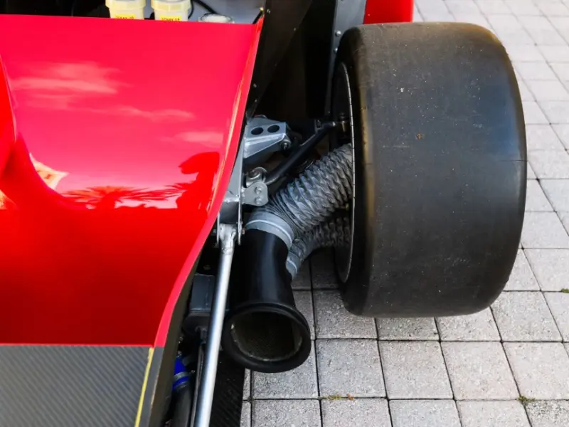 760 сил и тонна веса: почему этот F40 LM стоит как особняк Ferrari, F40, LM, аукцион, суперкар, Микелотто, гонки, рекорд