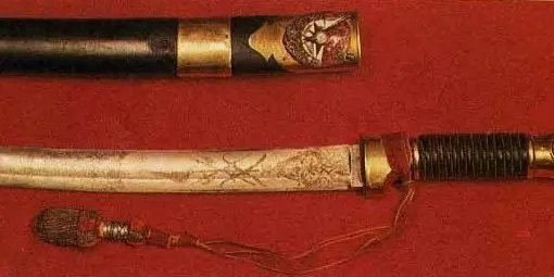 Наследие империи: Как РСФСР возродила традицию награждения оружием наградное оружие, история, РСФСР, Российская империя, Буденный, Георгиевское оружие, революционное оружие, маузер