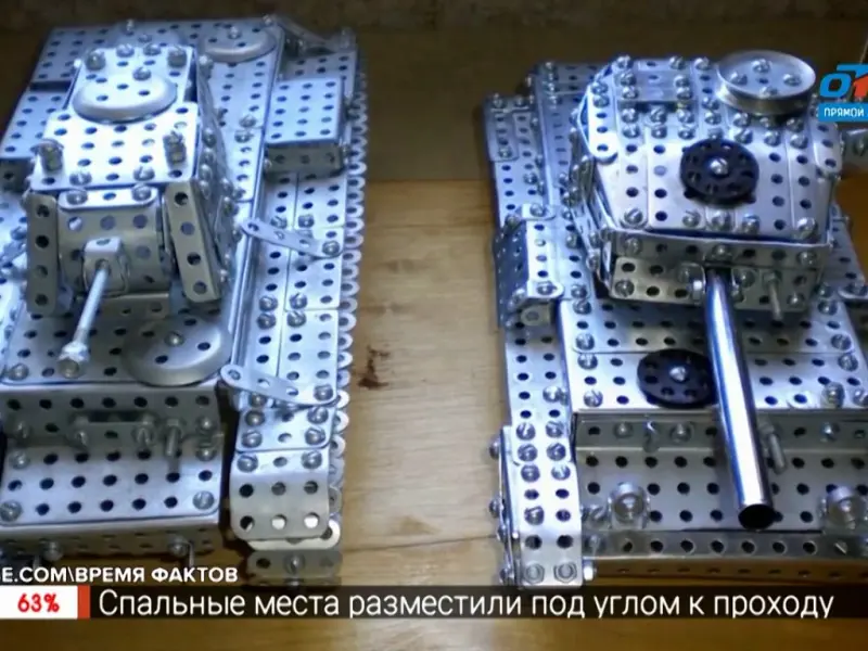 Советские конструкторы: от металлических пластин до пластиковых шедевров СССР, конструктор, игрушки, ностальгия, детство, советские игрушки, металлический конструктор, пластиковый конструктор