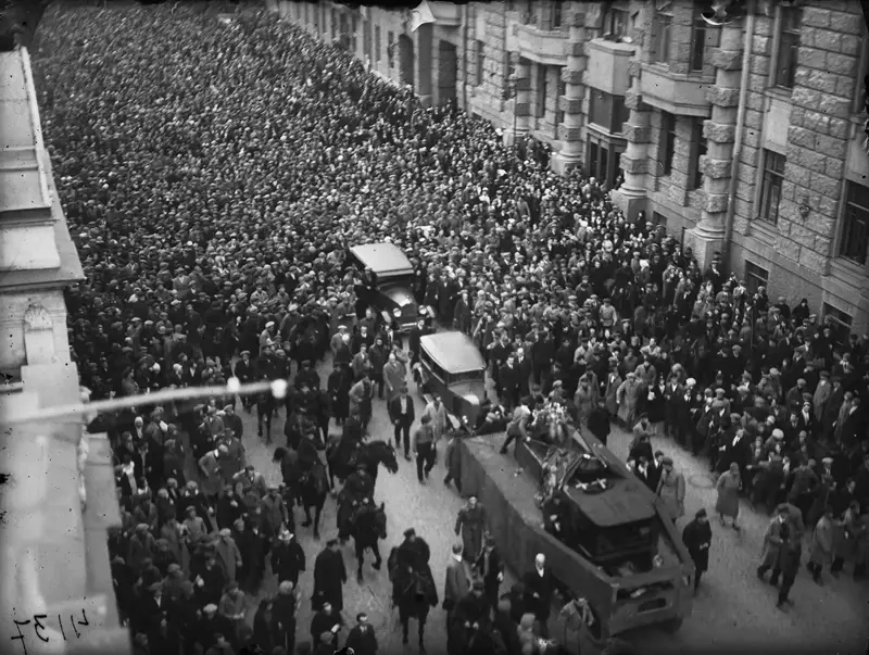 Сквозь время: 25 уникальных исторических снимков, которые вы вряд ли видели история, ретро, фотографии, знаменитости, СССР, прошлое, архив