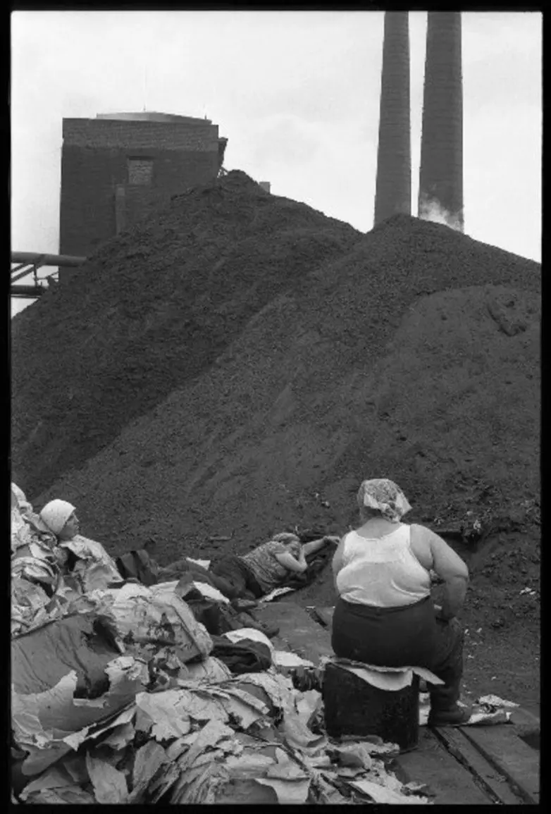 Часовая пауза: как проводили обеденный перерыв в СССР (28 архивных снимков) СССР, обед, перерыв, история, ретро, фотографии, советский союз, быт, рабочие, ностальгия