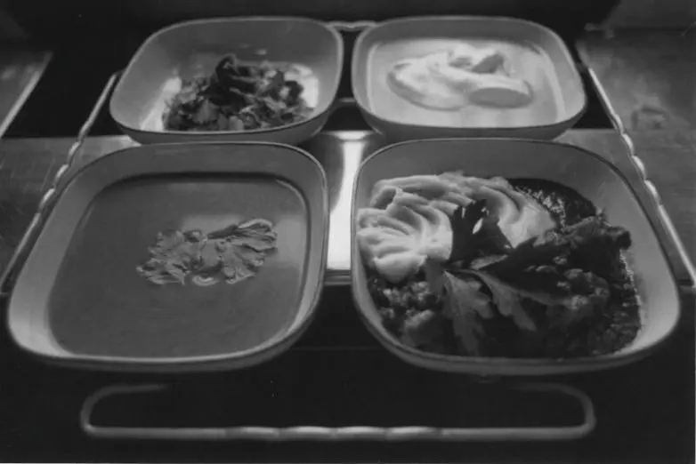 Часовая пауза: как проводили обеденный перерыв в СССР (28 архивных снимков) СССР, обед, перерыв, история, ретро, фотографии, советский союз, быт, рабочие, ностальгия