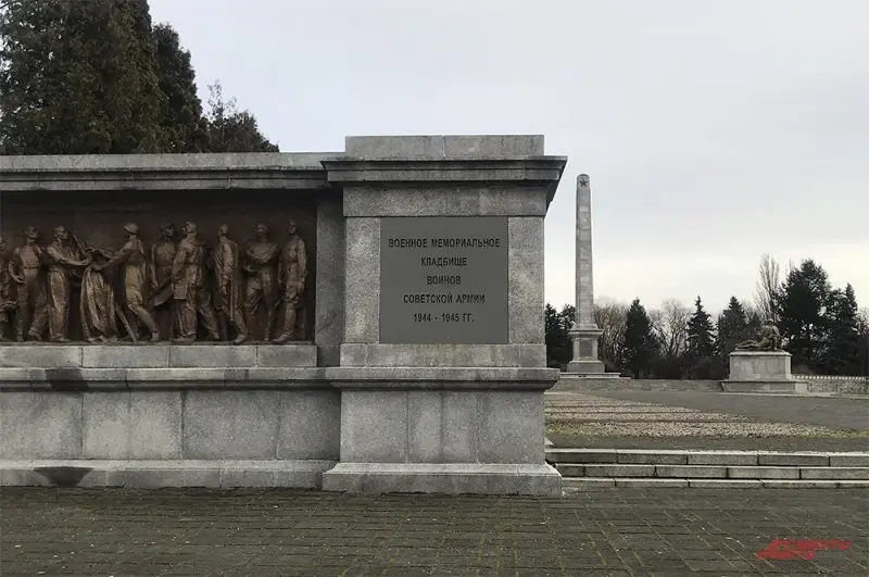 «Иваны» оказались богаче? Почему поляки так злятся на Россию?