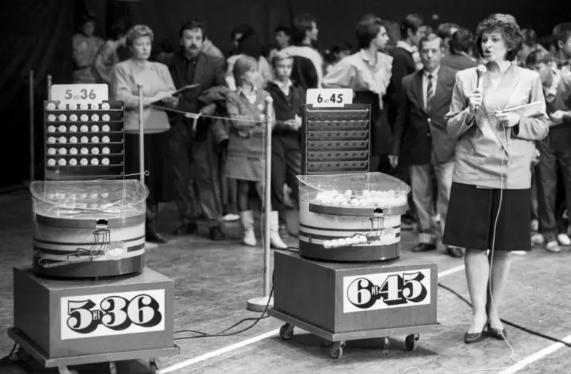 Культ за 30 копеек: невероятная история «Спортлото», покорившего Советский Союз спортлото, ссср, лотерея, олимпиада-80, советский спорт, леонид гайдай, лототрон, история азартных игр