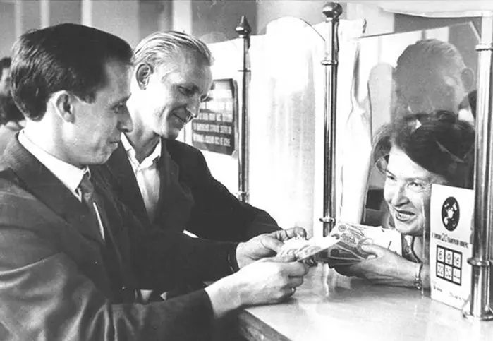 Культ за 30 копеек: невероятная история «Спортлото», покорившего Советский Союз спортлото, ссср, лотерея, олимпиада-80, советский спорт, леонид гайдай, лототрон, история азартных игр