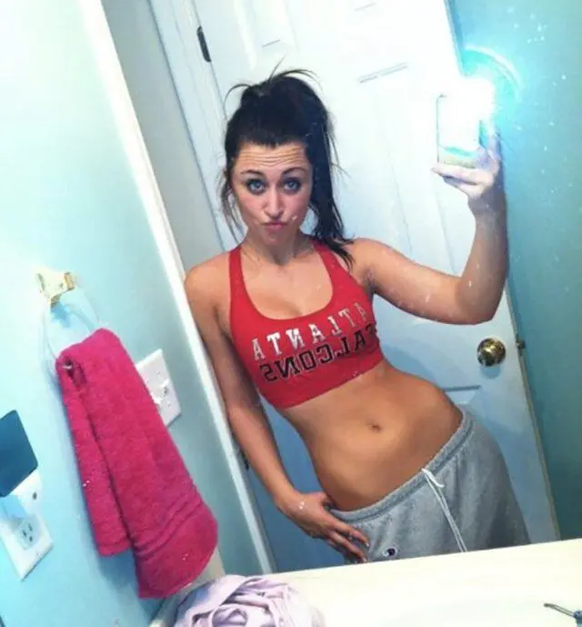 Почему они так любят себя фотографировать? 21 кадр, от которого не оторваться селфи, девушки, фотографии, автопортрет, стиль, красота, социальные сети