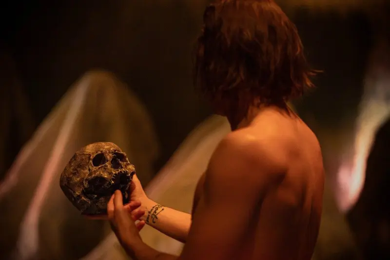 Три крутых события в Москве: от «Гамлета» до аромата