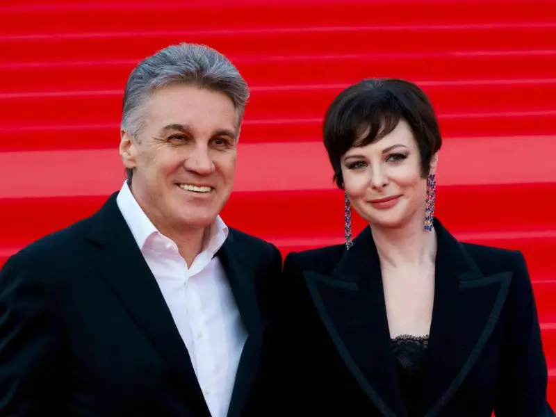 Сенсация на траурной церемонии: у Пиманова нашли тайную дочь Алексей Пиманов, Ольга Погодина, тайная дочь, Зои, наследники, похороны, семейная тайна, Человек и закон